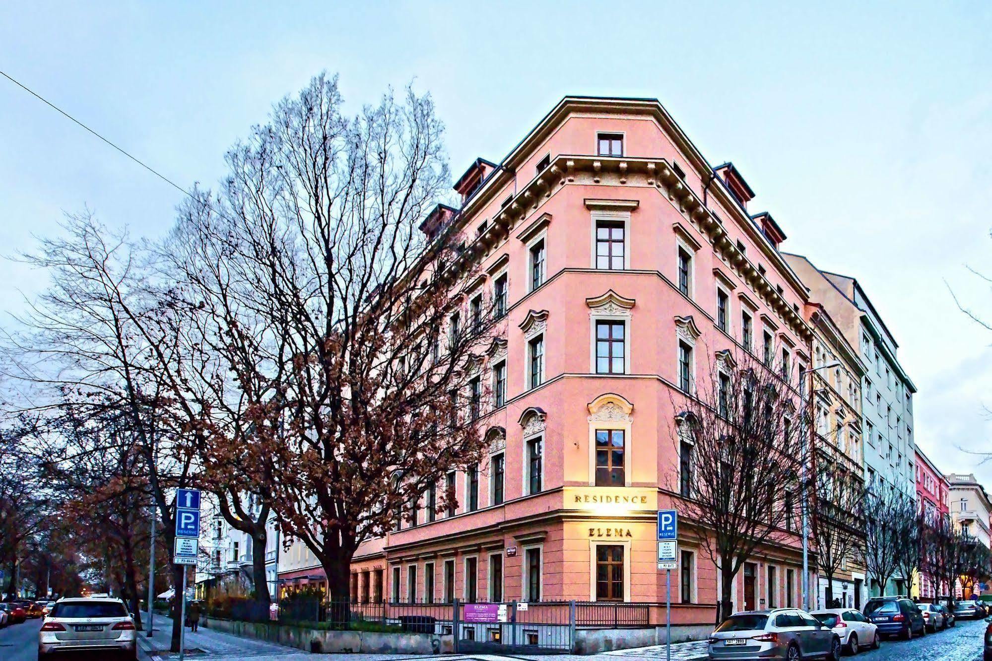 Ginosi Elema Apartel Prague Exterior photo